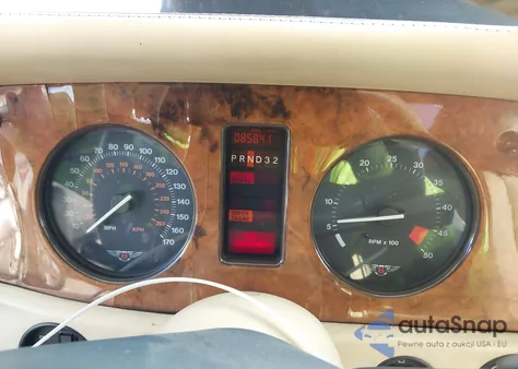 1999 Bentley Azure z USA, uszkodzony, nr VIN SCBZK25E2XCX61724